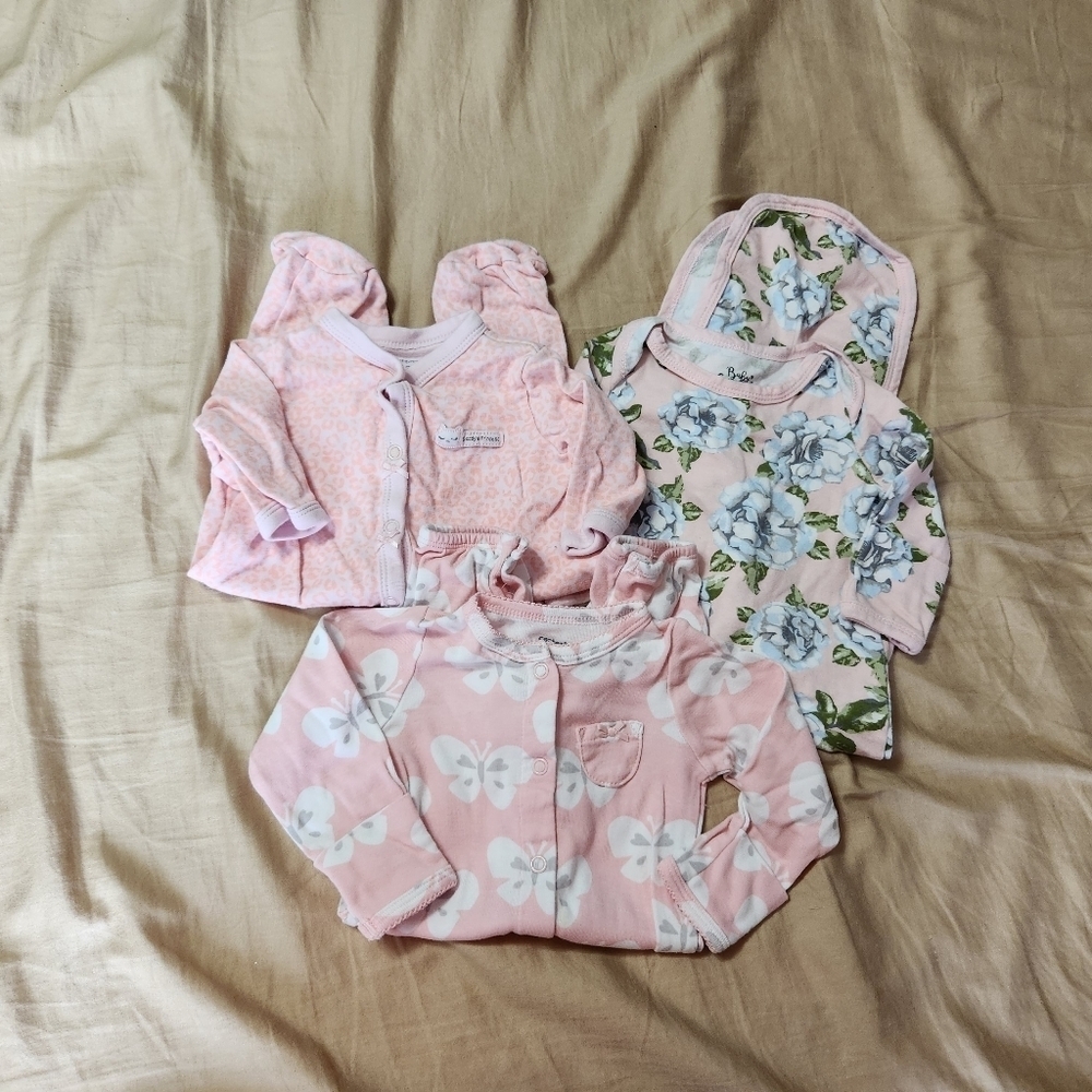 Girls pajama bundle‎ size 3 months